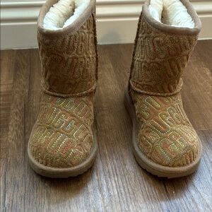 UGG Kids Boots in Brown and Cream